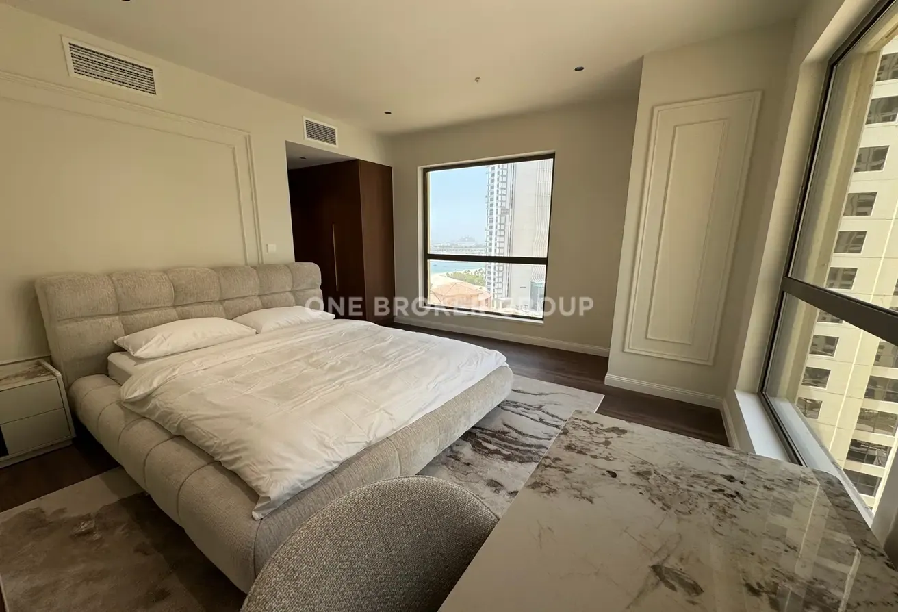 Upgraded / Furnished | Extended Unit |Marina View