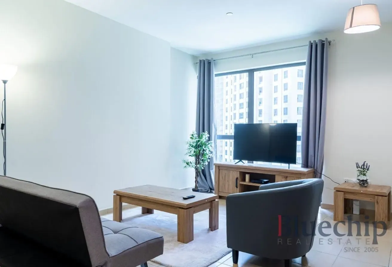 Spacious Layout | Fully Furnished | Community View