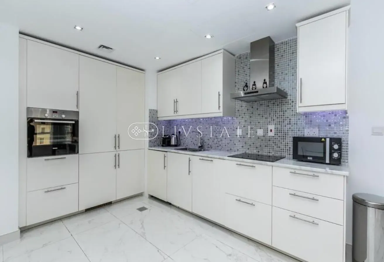 Prime Location | Modern | Vacant