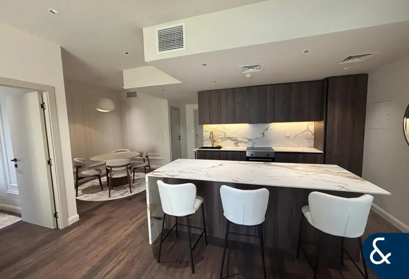 Fully Upgraded | Extended | Furnished