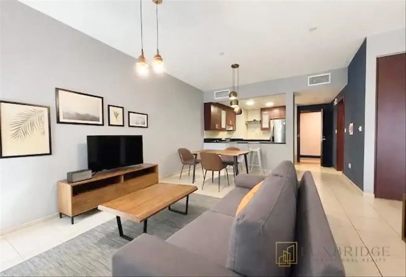 Massive Studio | Furnished | Vacant