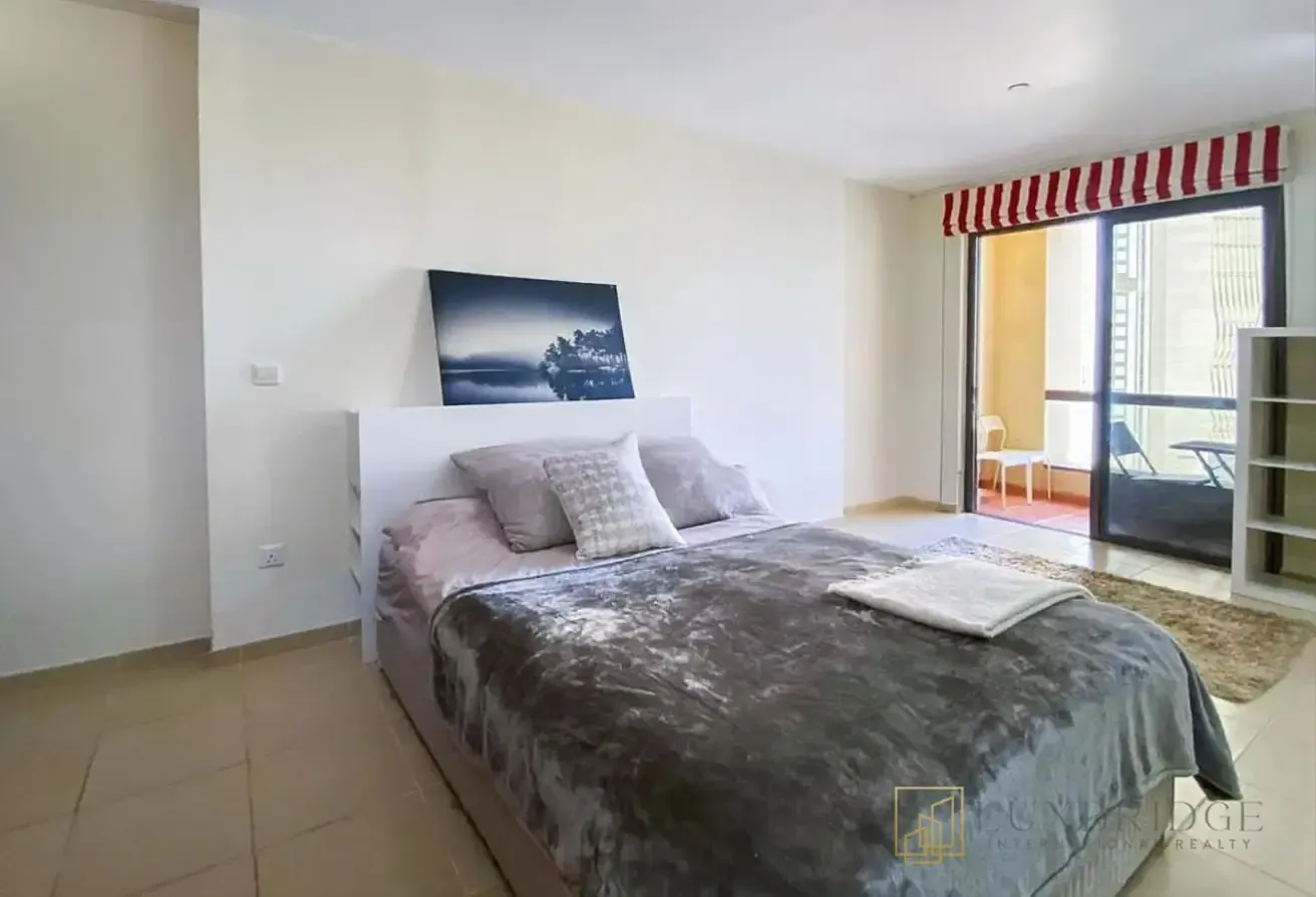 Furnished | Vacant | Partial Sea View