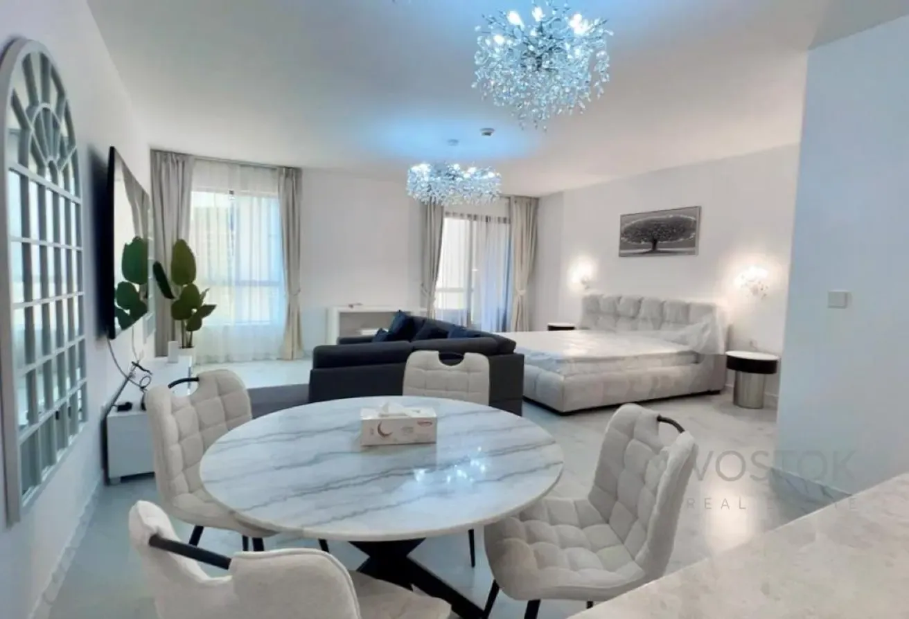 Newly Upgraded | Sea View | Flexible Cheques