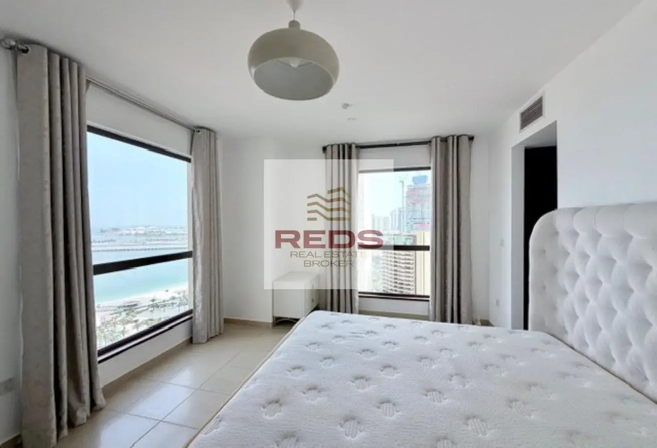 Stunning Sea View I Ready to Move I Top Location