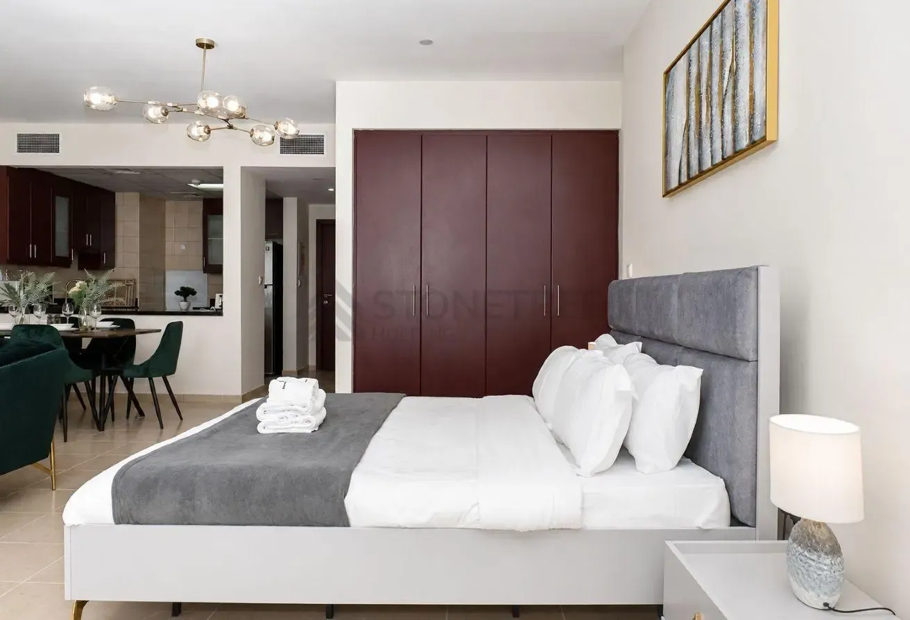 12 CHEQUES | 5 minutes to JBR Beach | Near Tram