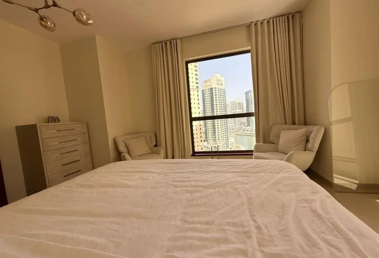 Fully Furnished, Renovated Apartment, Marina View