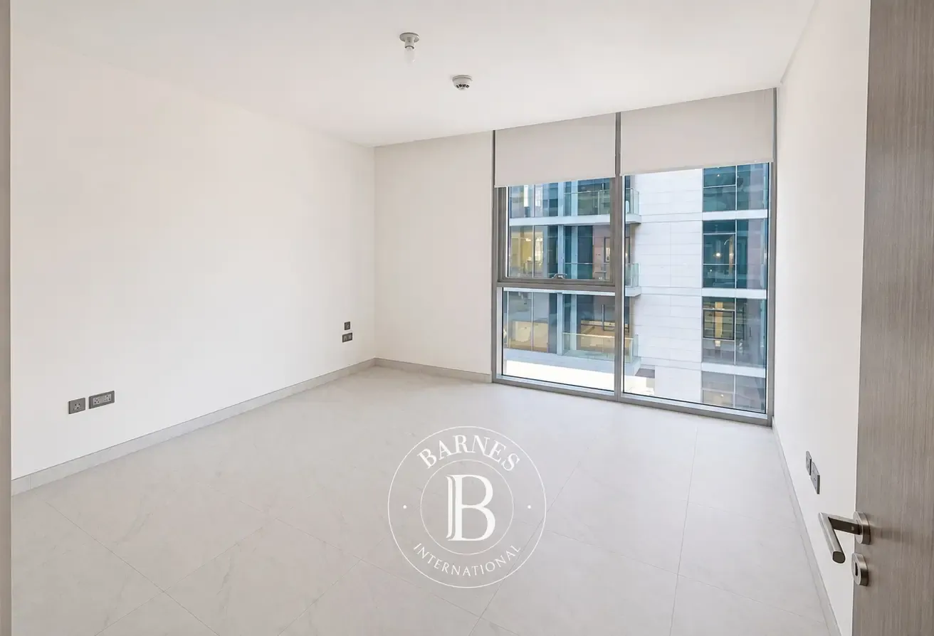 Lagoon View | Unfurnished | Best Offer