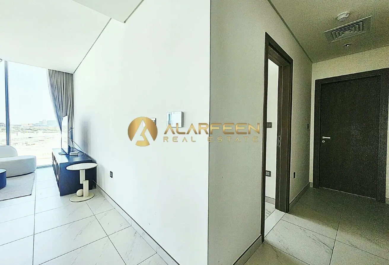 Spacious 2BR Apartment | Residences 30 | Downtown