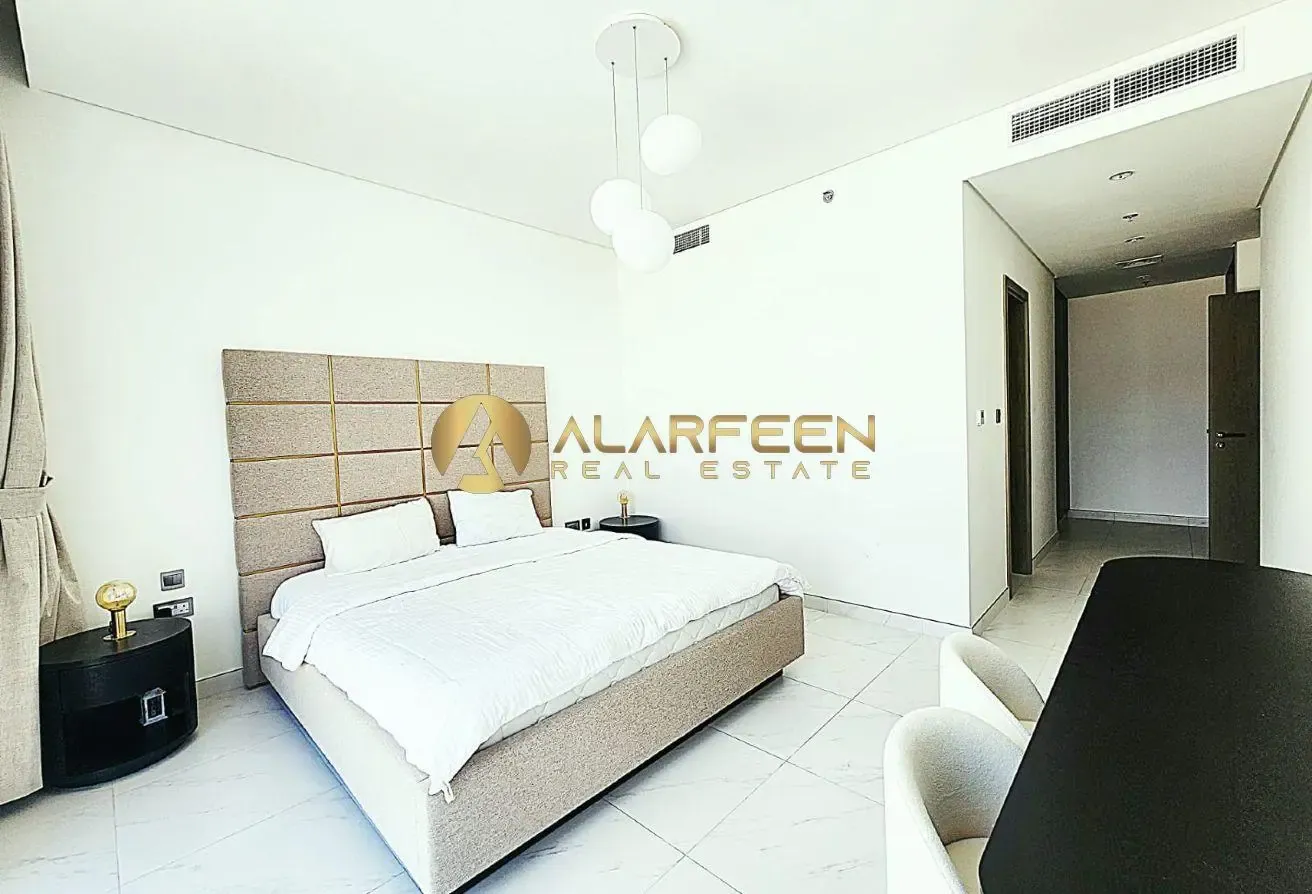 Spacious 2BR Apartment | Residences 30 | Downtown