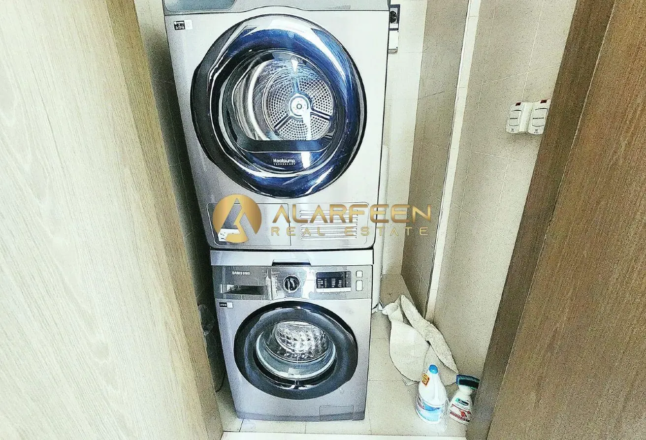 Spacious 2BR Apartment | Residences 30 | Downtown