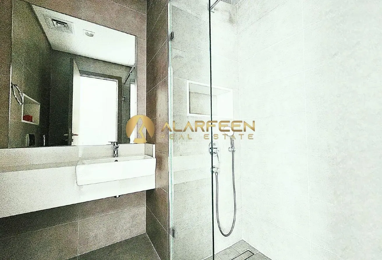 Spacious 2BR Apartment | Residences 30 | Downtown