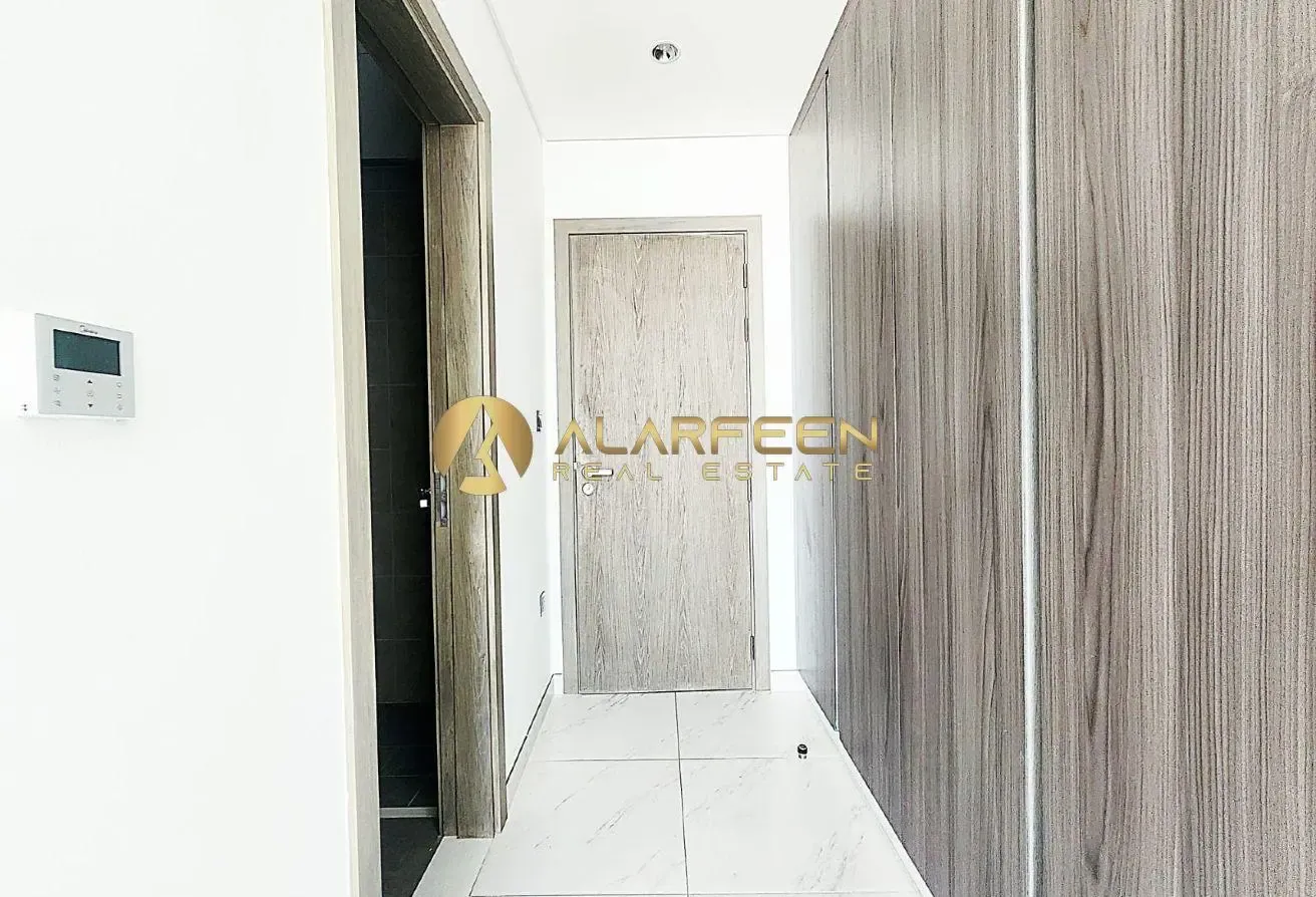 Furnished 2BR Apartment | Lagoon & Skyline View |