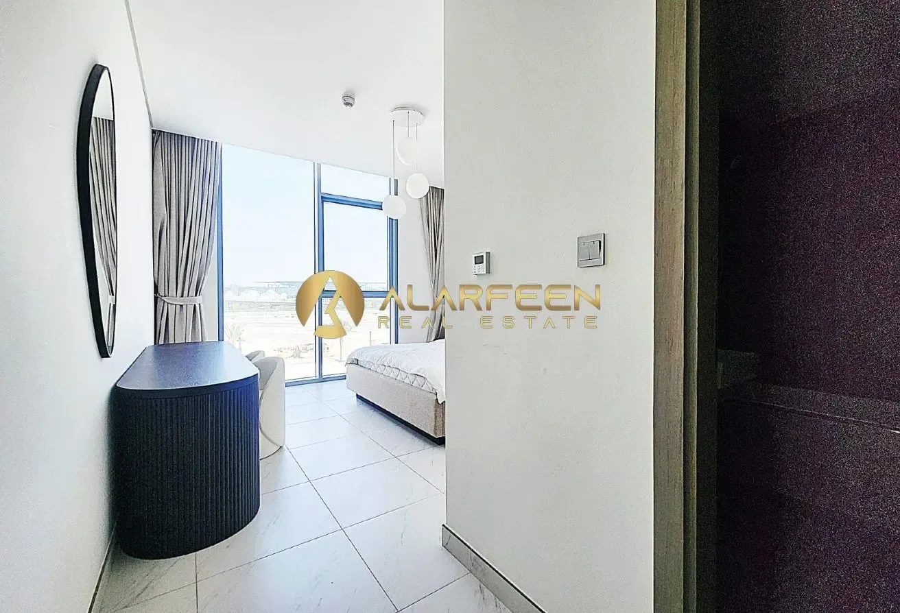 Furnished 2BR Apartment | Lagoon & Skyline View |