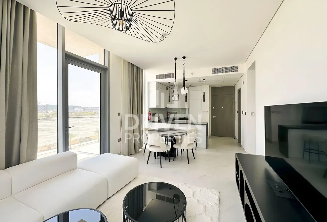 Corner Apt | Full Lagoon View | Elegant Furnishing