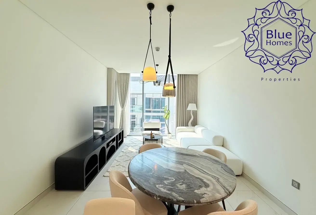 TOP FLOOR | FULLY FURNISHED | FLEXIBLE PAYMENTS