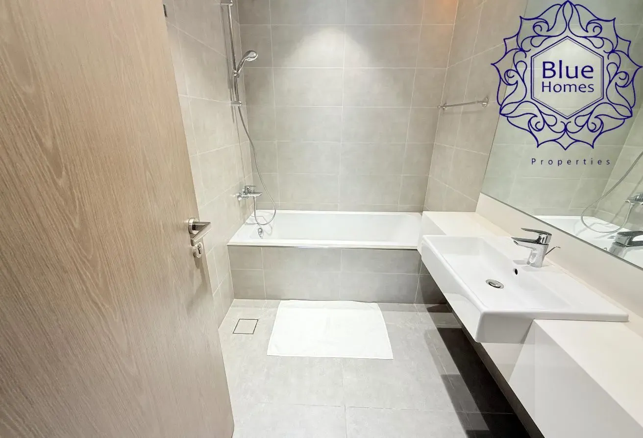 TOP FLOOR | FULLY FURNISHED | FLEXIBLE PAYMENTS