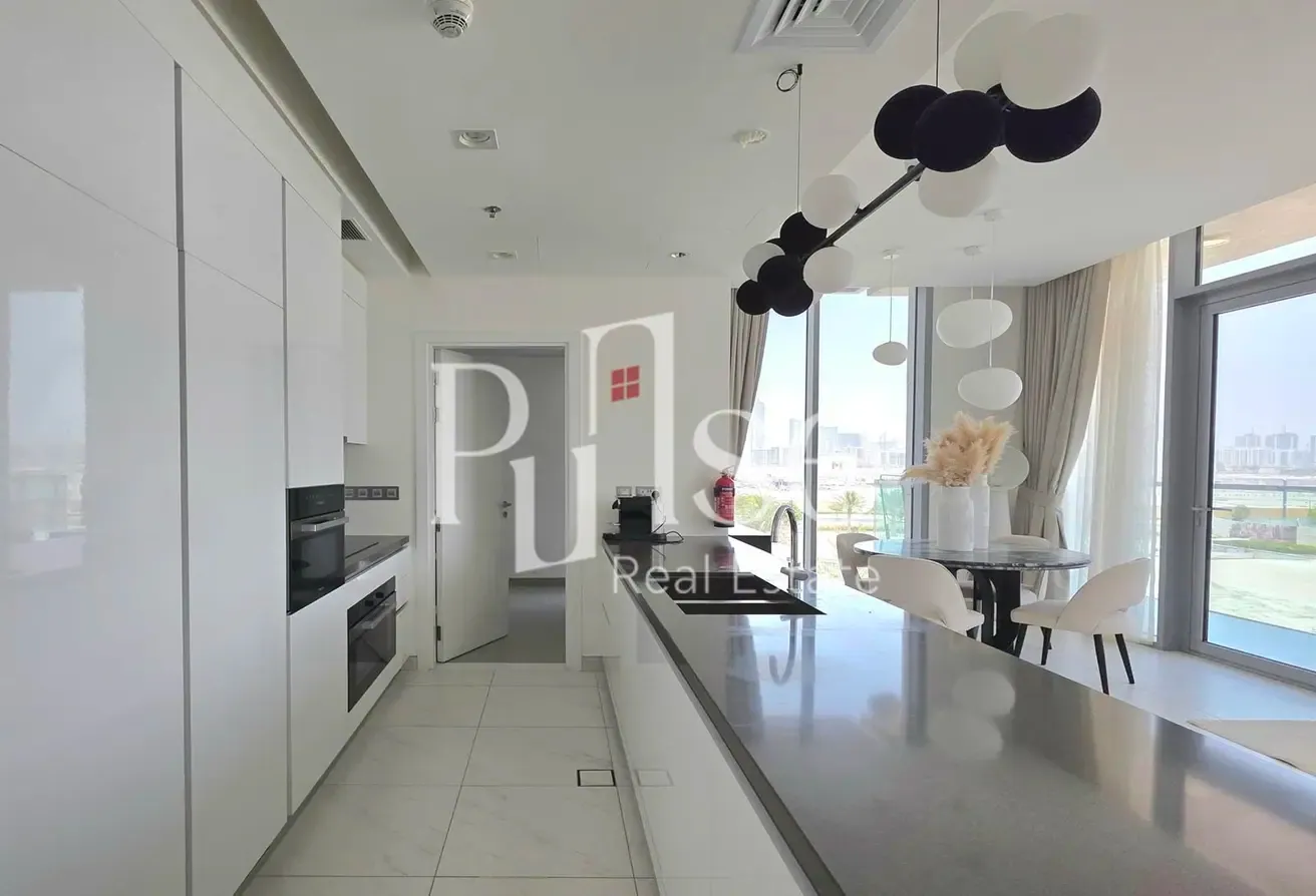 2BR with Maids | Full Lagoon View | Vacant