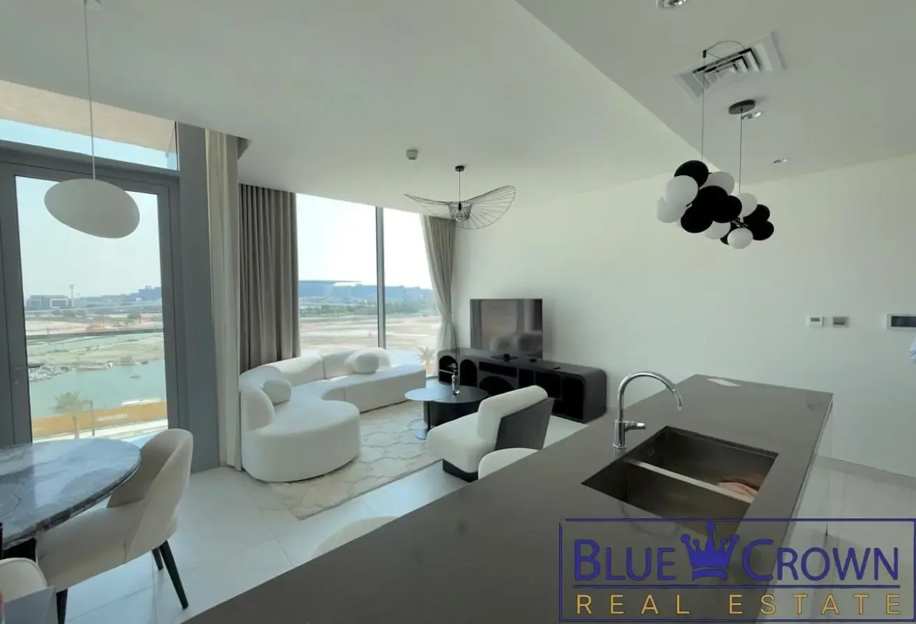 FURNISHED | LUXURY LIVING IN DISTRICT ONE | VACANT