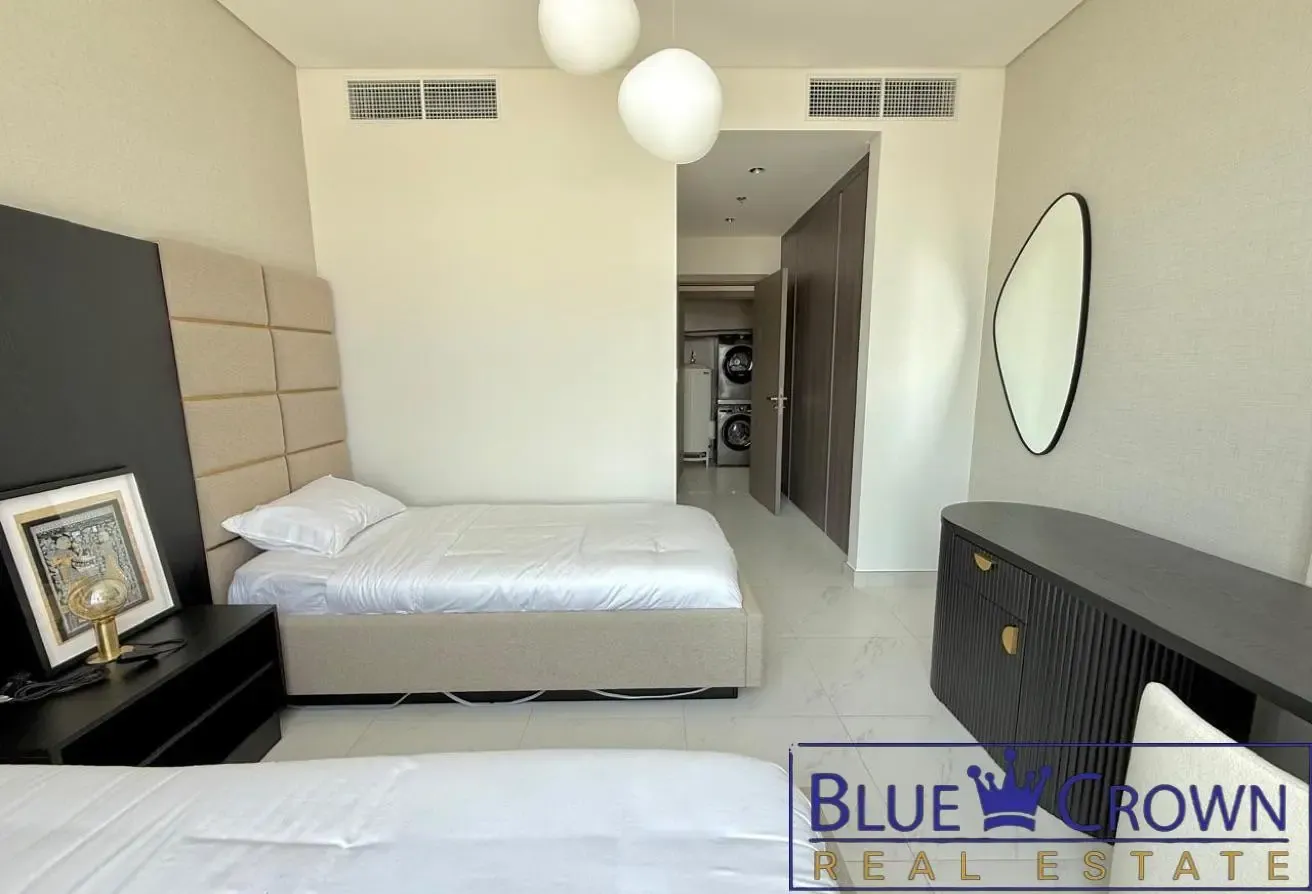 FURNISHED | LUXURY LIVING IN DISTRICT ONE | VACANT