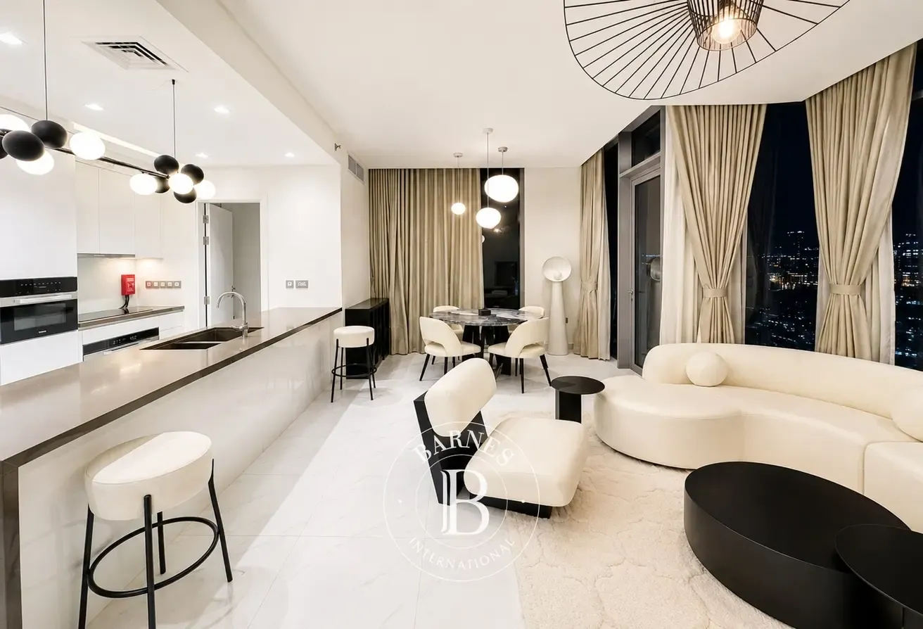 Fully Furnished | Lagoon Access | Spacious