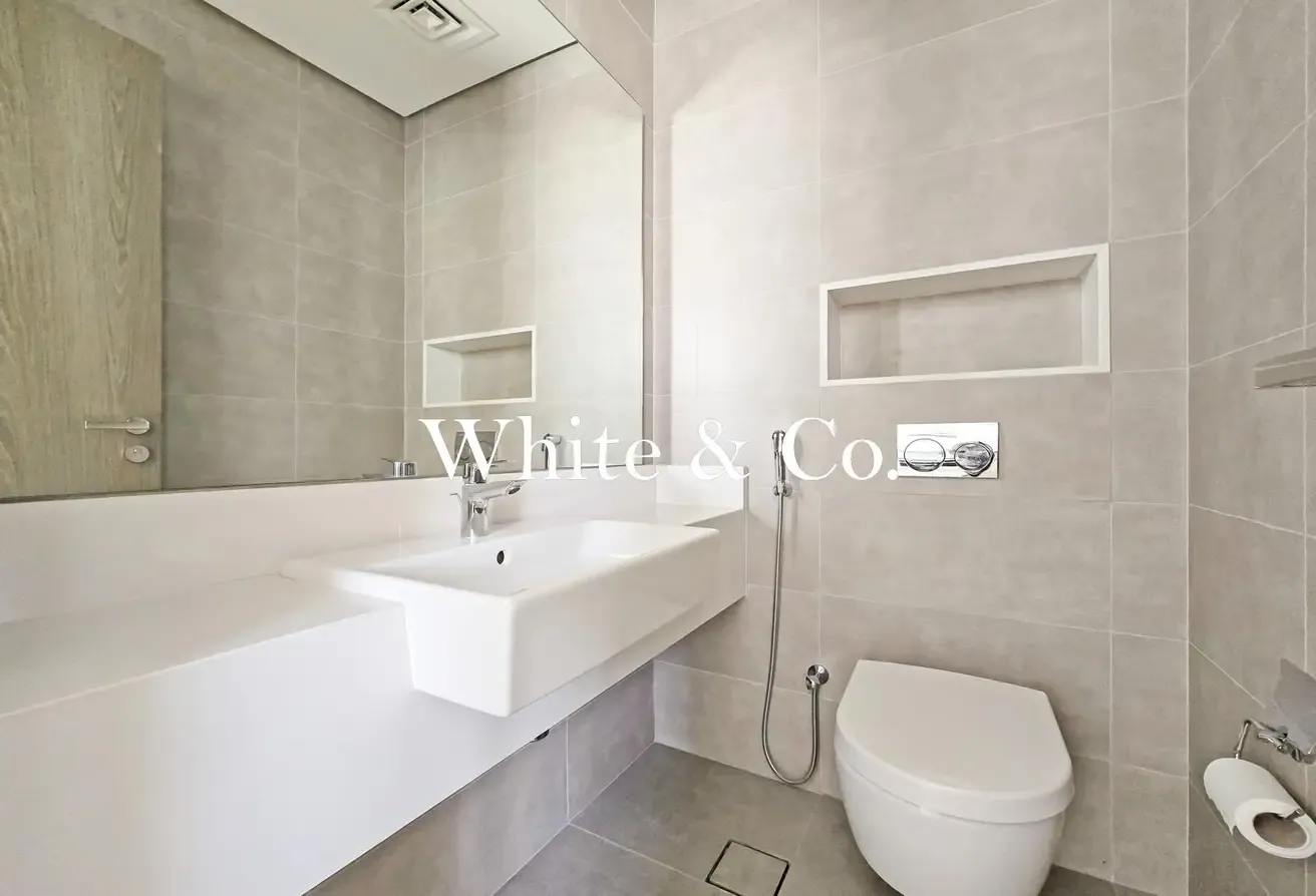 SENSATIONAL | BEST PRICE | NUMBER 1 UNIT