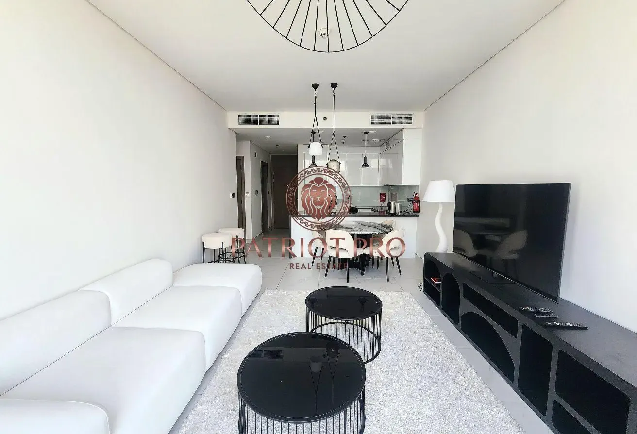 BURJ VIEW◇High End interior◇READY ToMOVE◇LUXURIOUS