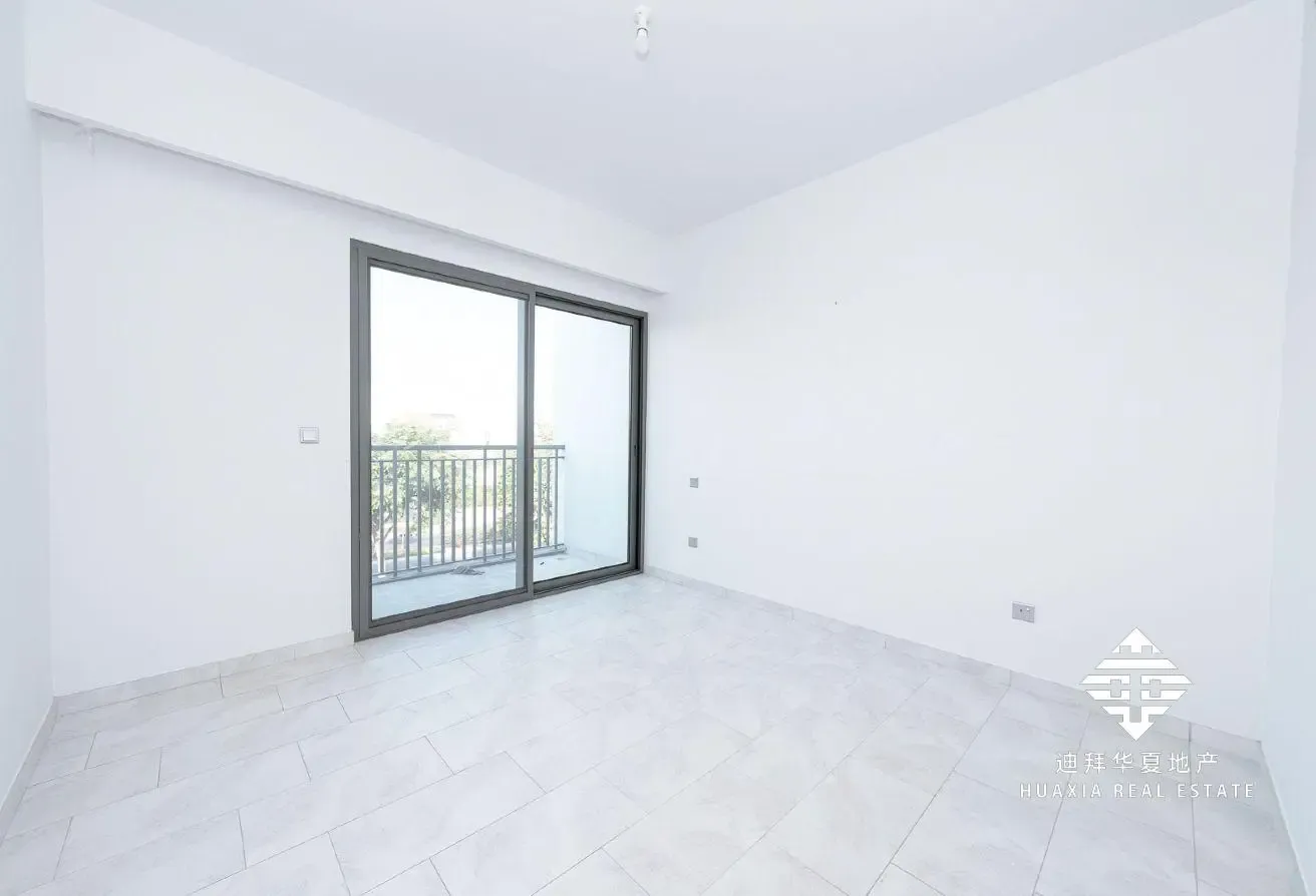 Layout 3M | Landscaped Garden | Near Pool and Park