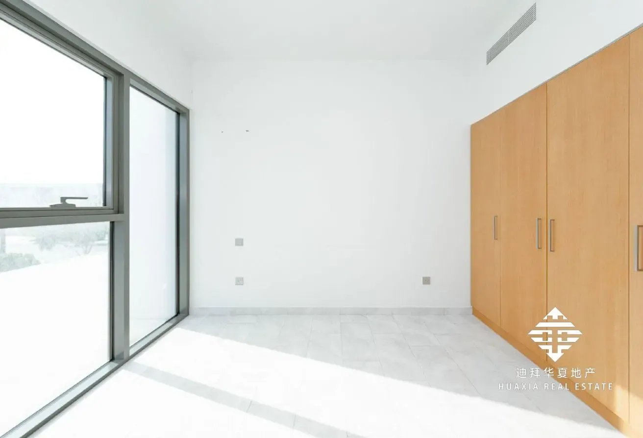 Layout 3M | Landscaped Garden | Near Pool and Park