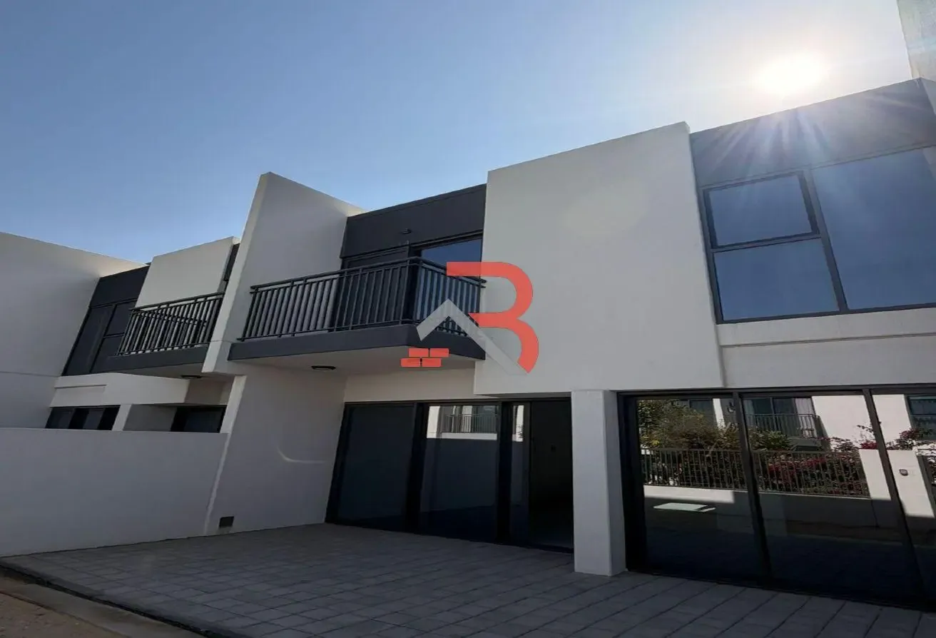 3BR+Maid's | Landscaped | Ready to Move | Spacious