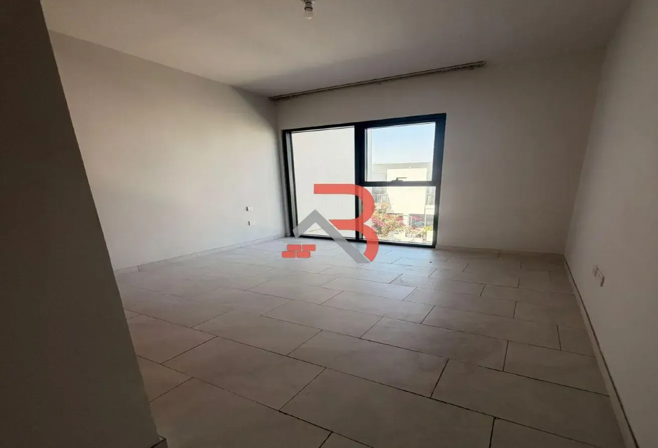 3BR+Maid's | Landscaped | Ready to Move | Spacious