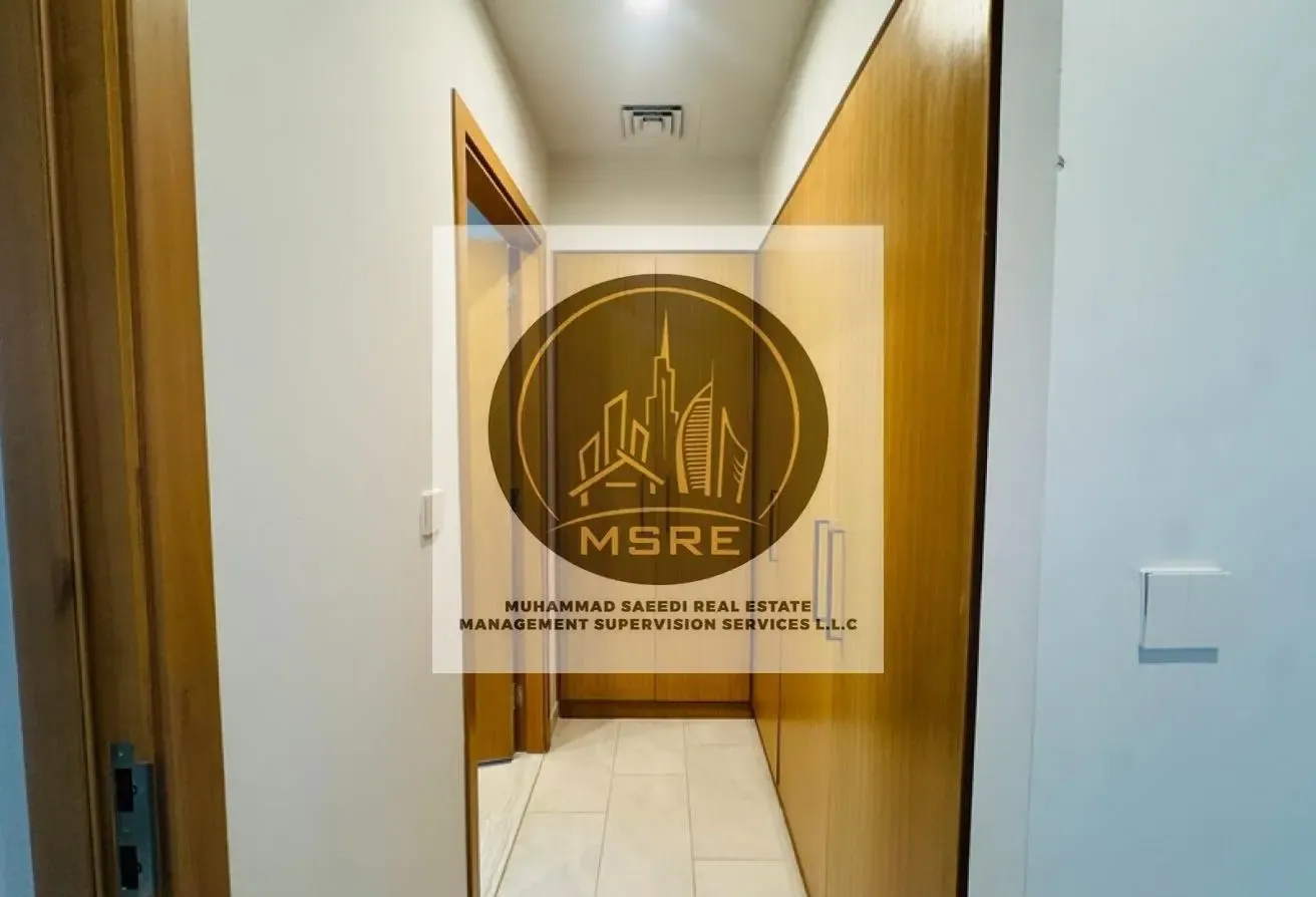 BRIGHT AMBIENCE  | PRIVACY | PETS ALLOWED | READY