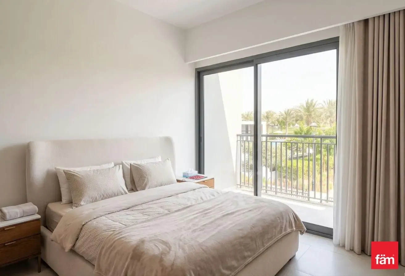 Villanova | Furniture Optional | View pool & Park