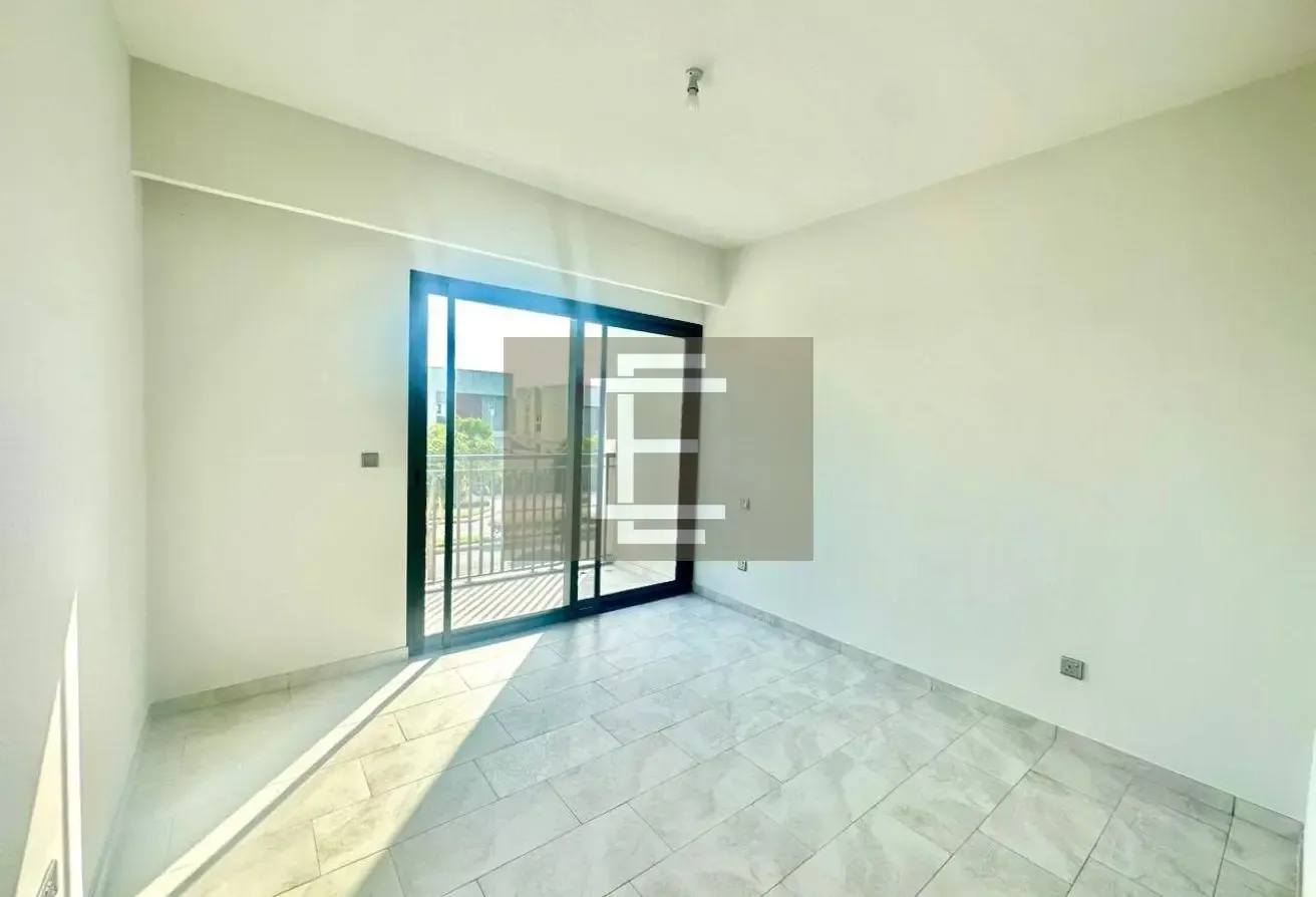 FAMILY COMMNUNITY | SPACIOUS 3 BR | VACANT
