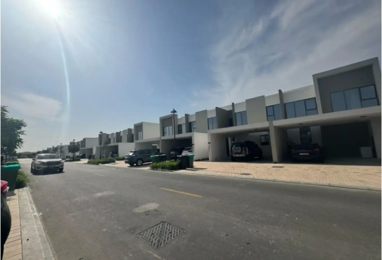3 BEDROOM PLUS MAID VILLA FOR RENT GOOD LOCATION