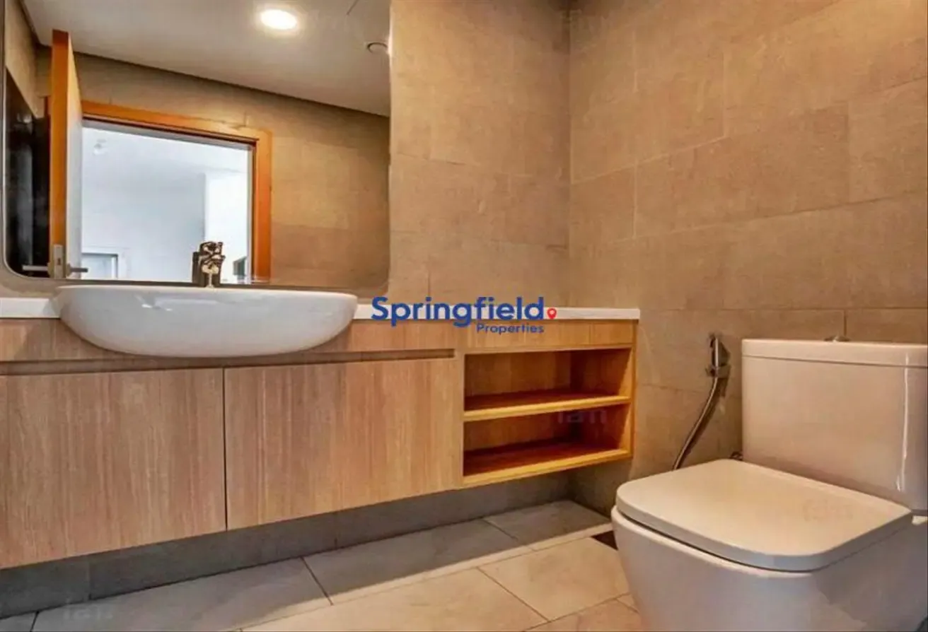 Ready to Move | Unfurnished | Maids Room