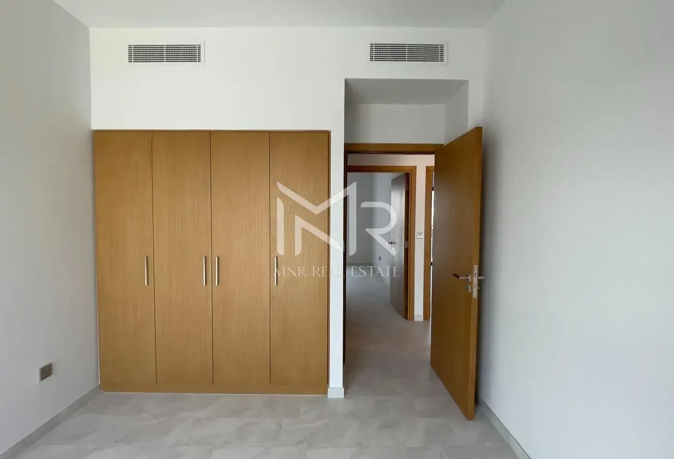 Ready To Move | Spacious Layout | Negotiable