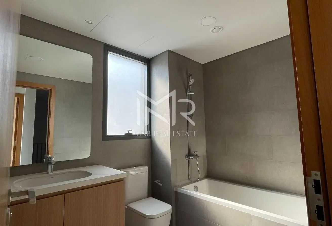 Ready To Move | Spacious Layout | Negotiable