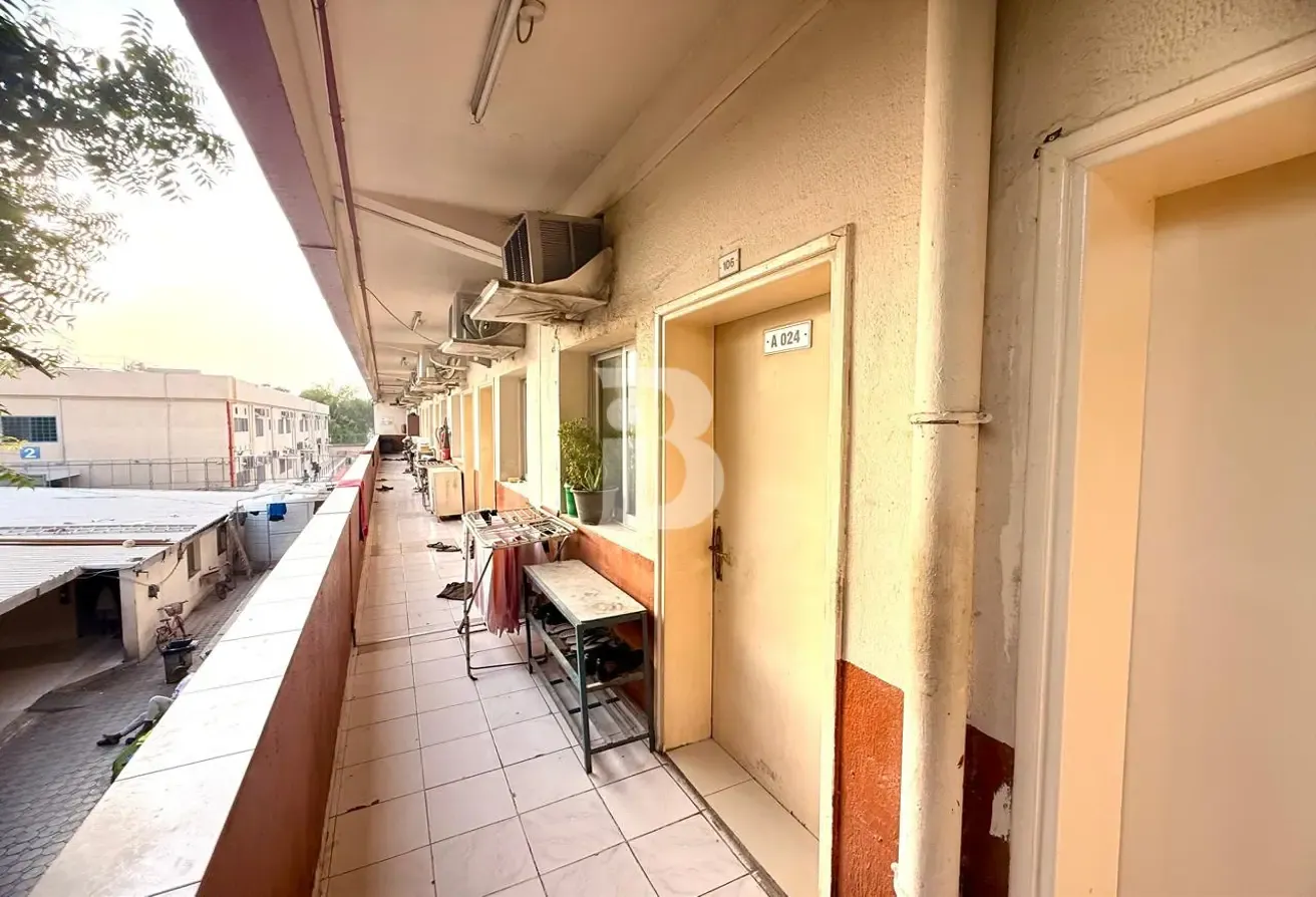 Labour Camp with 3 Retail Shops – Muhaisnah for Sale