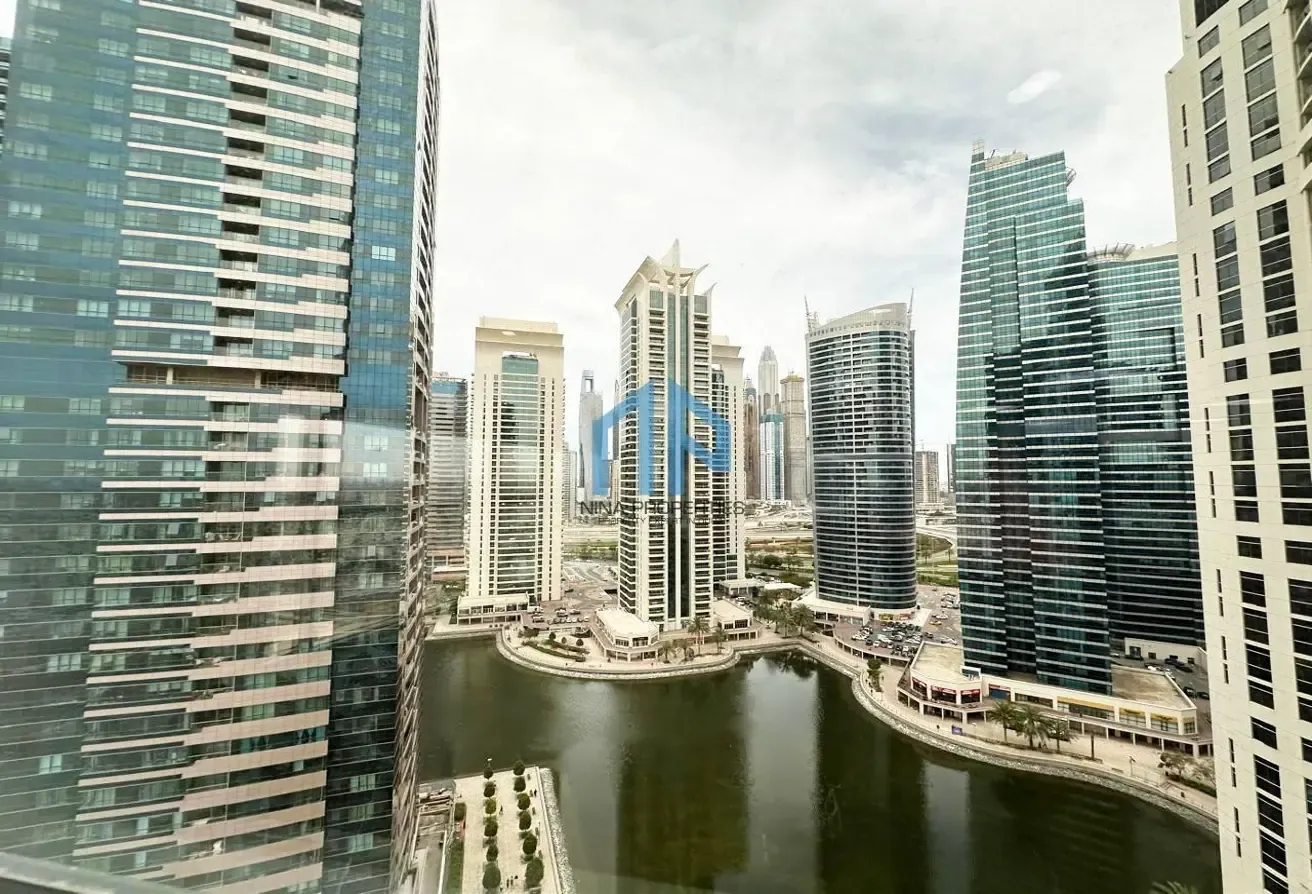Exclusive | High Floor | Vacant Unit