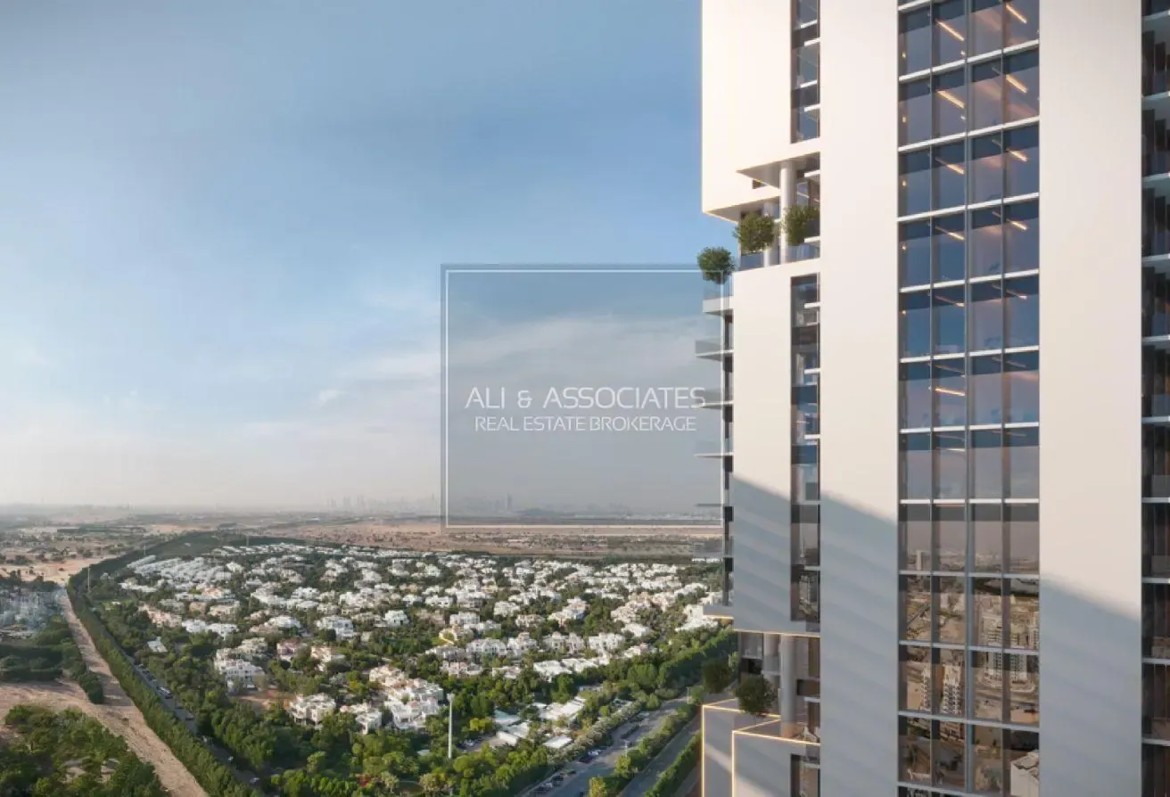 Top Floor-Open Views with Balcony-Large Office