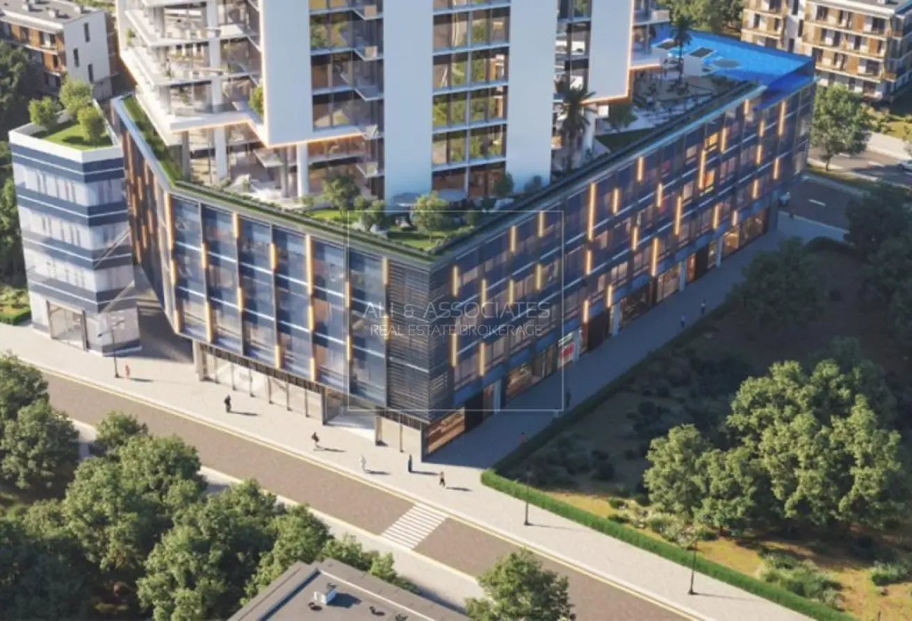 Top Floor-Open Views with Balcony-Large Office