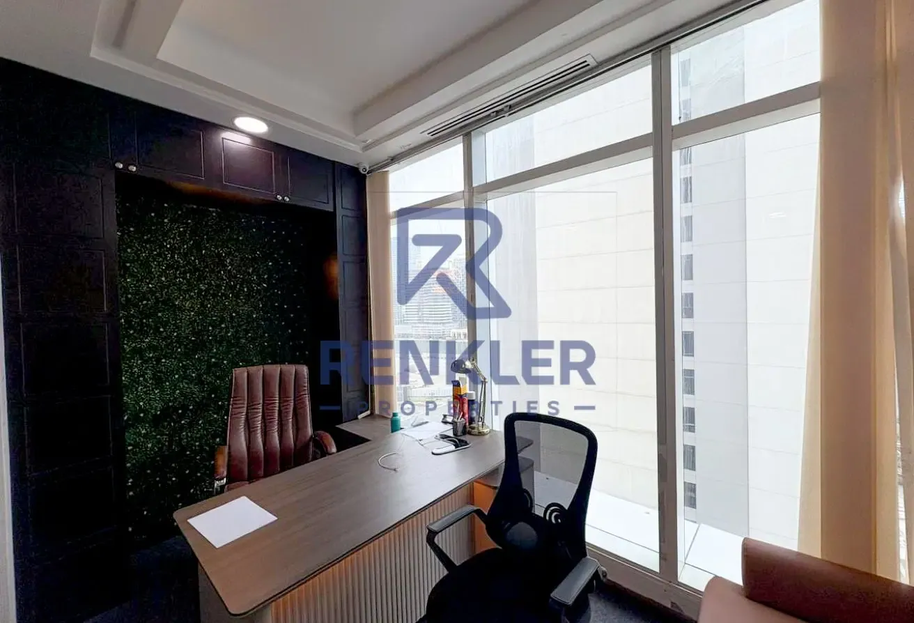 Fully furnished | Canal view | Close to Metro