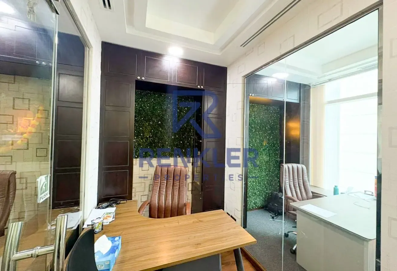 Fully furnished | Canal view | Close to Metro