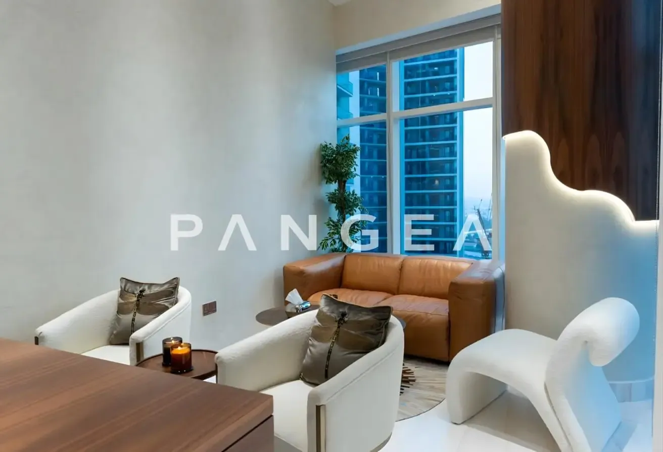Vacant | High-End Finishing | Furnished