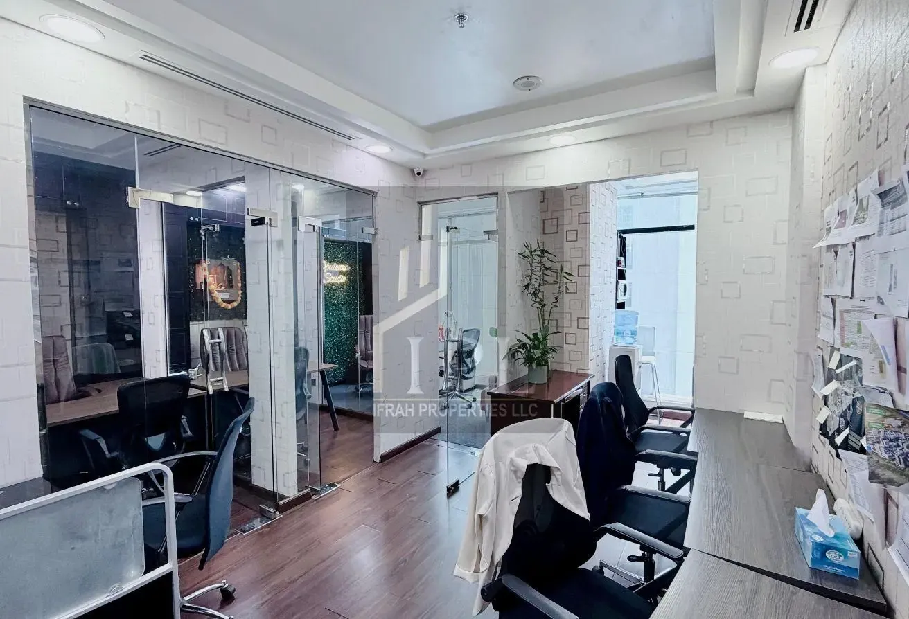 Fully Furnished Office | Near Metro | Business Bey