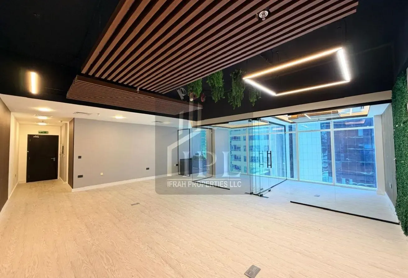 Burj Khalifa View | Vacant Unit | Partitions