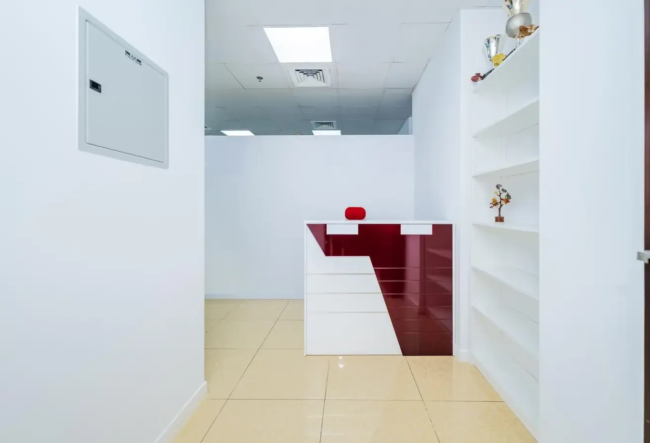 Ready-to-Move-In Office | Park Lane Tower