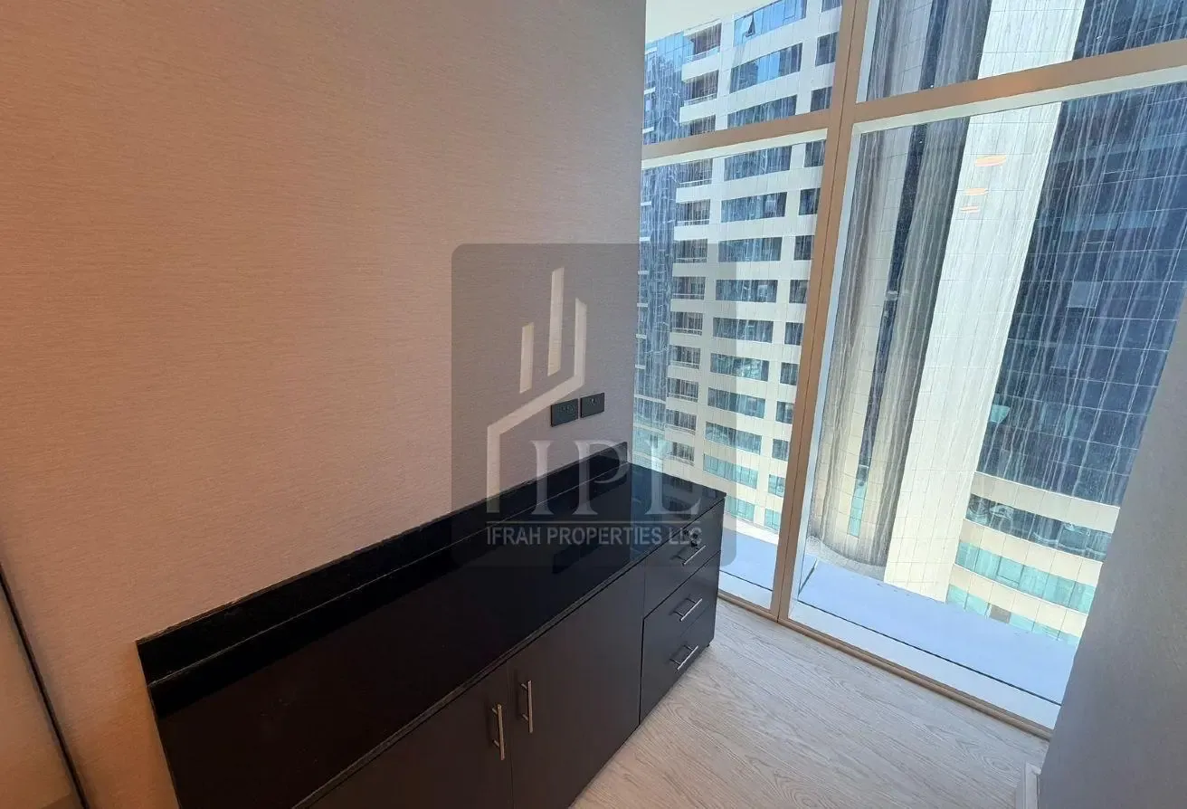 Investor Deal |  Burj Khalifa view | Vacant