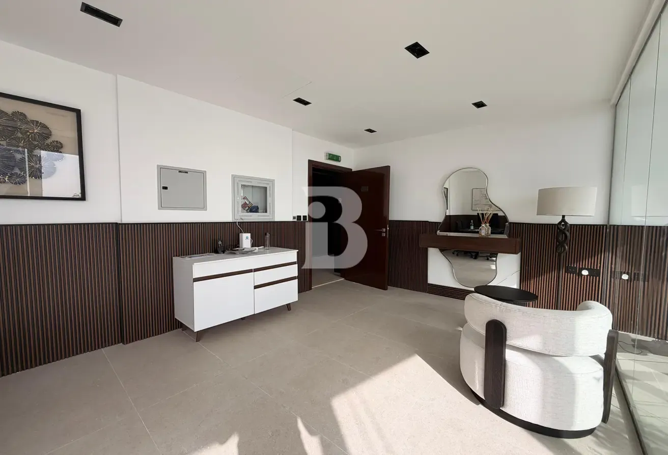 Turnkey | Upgraded | Premium Office
