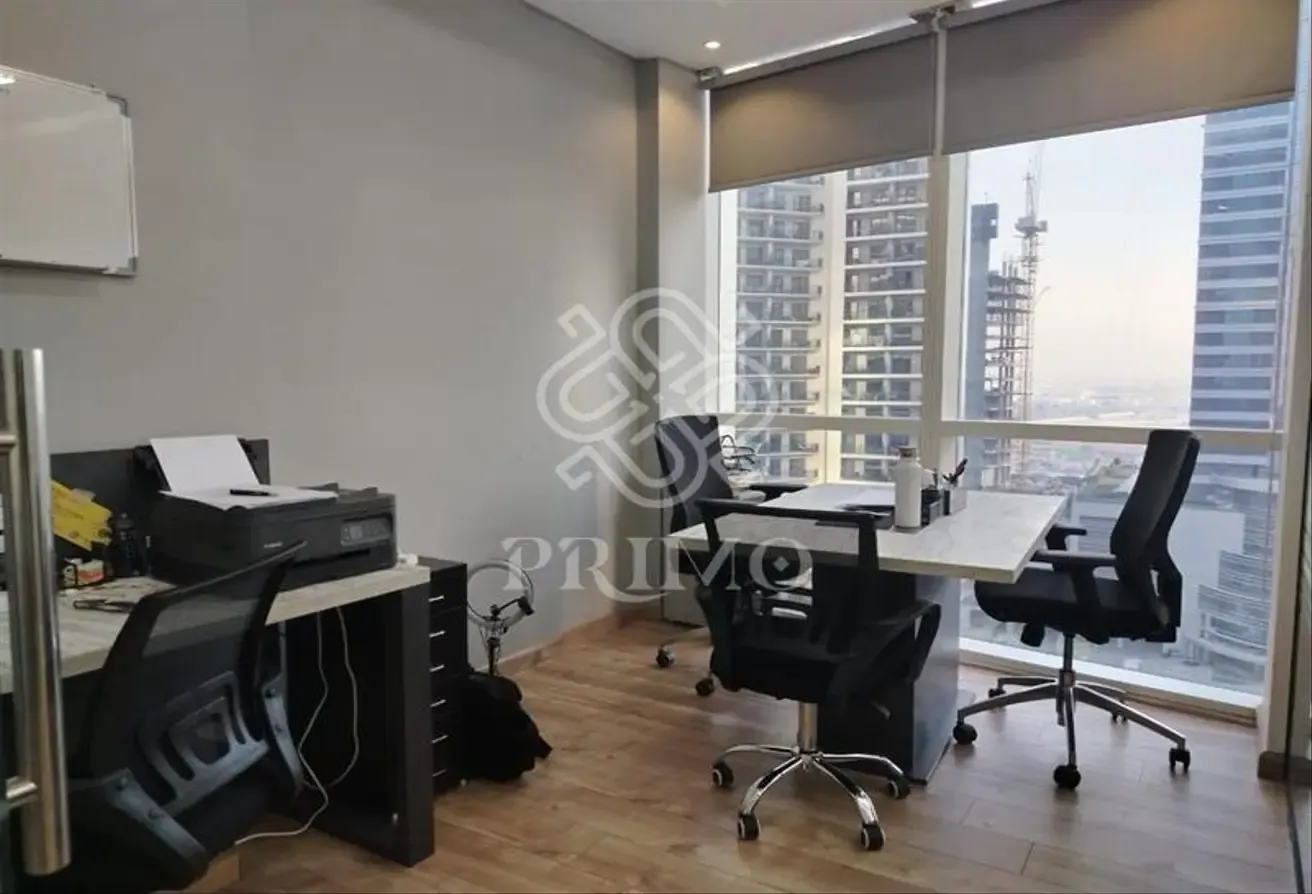 Upgraded | Fully Fitted | Near Metro